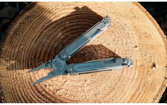 Leatherman Free P2 Multitool - 19 Functies - RVS - Zilver - Nylon Etui 8 Leatherman Free P2 Multitool - 19 Functies - RVS - Zilver - Nylon Etui - Afbeelding 6