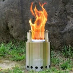 Solo Stove Titan Draagbare Kooktoestel. Geen Vloeibare Brandstof Nodig. Krachtige Efficiënte Houtverbranding En Weinig Rook. Voor 2-4 Personen, 304 Roestvrijstaal, Compact ⌀ 20 Cm, Hoogte 13 Cm, 468g. -Isoproducts Gecertificeerd winkel 550x550 334