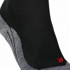 FALKE TK5 Wander Wandelsokken Mid-rise Zacht Thermisch Anti-blaar Antizweet Zonder Motief Met Elastische Boord Warm Admend Merinowol Zwart Heren Sportsokken - Maat 44-45 -Isoproducts Gecertificeerd winkel 550x659 5