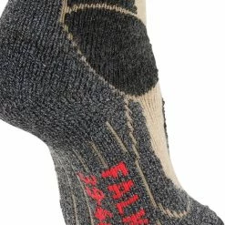 FALKE TK1 Adventure Wandelsokken Dikke Versterkte Thermische Sokken Zonder Patroon Met Sterke Wattering Lang En Warm Voor Wandelen Merinowol Beige Dames Sportsokken - Maat 37-38 -Isoproducts Gecertificeerd winkel 550x689