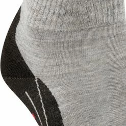 FALKE TK5 Wander Short Wandelsokken Kort Zacht Thermisch Anti-blaar Antizweet Zonder Motief Met Elastische Boord Admend Merinowol Grijs Heren Sportsokken - Maat 44-45 -Isoproducts Gecertificeerd winkel 550x713 2